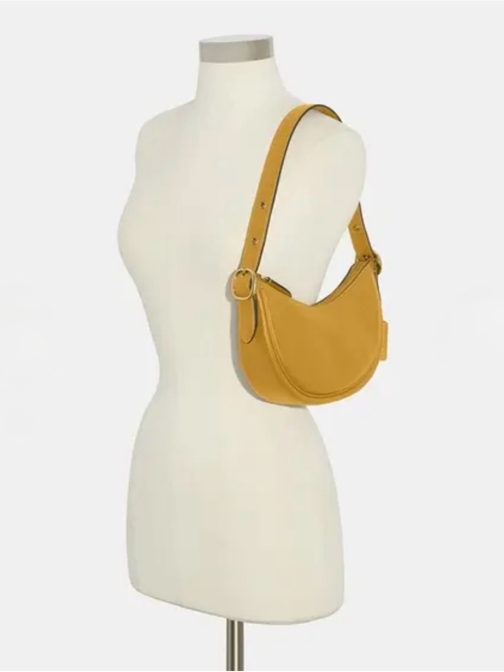 🆕💛 COACH | Luna Shoulder Bag
